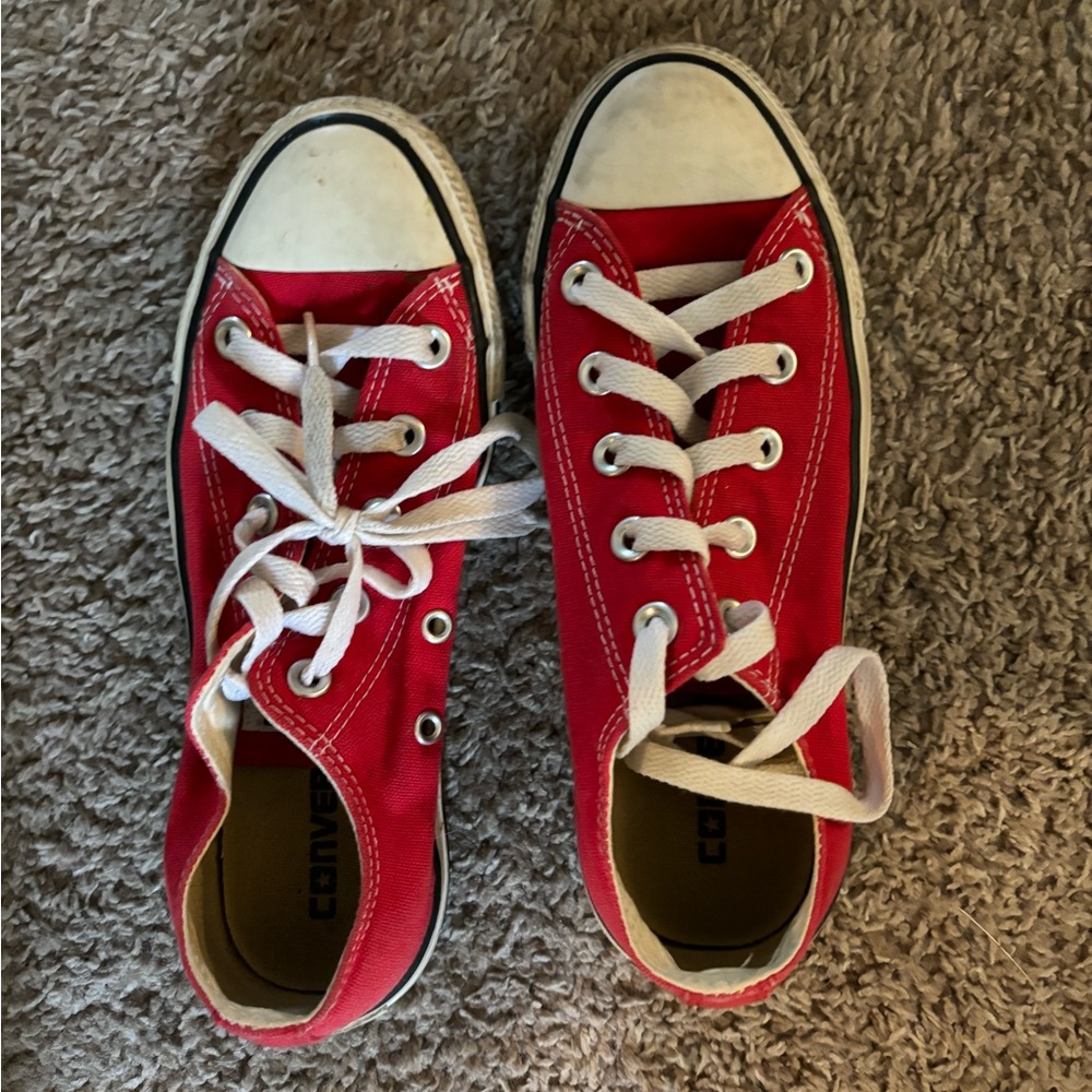 red converse